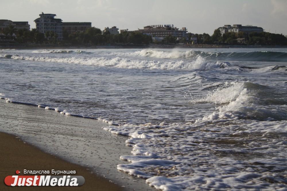 Туроператор выплатит екатеринбуржцу 75 тысяч рублей за испорченный отдых в Турции - Фото 1