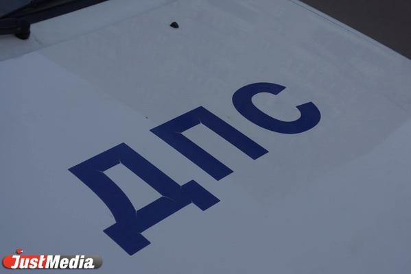 Почти на 50% больше аварий с участием такси стало в Свердловской области - Фото 1