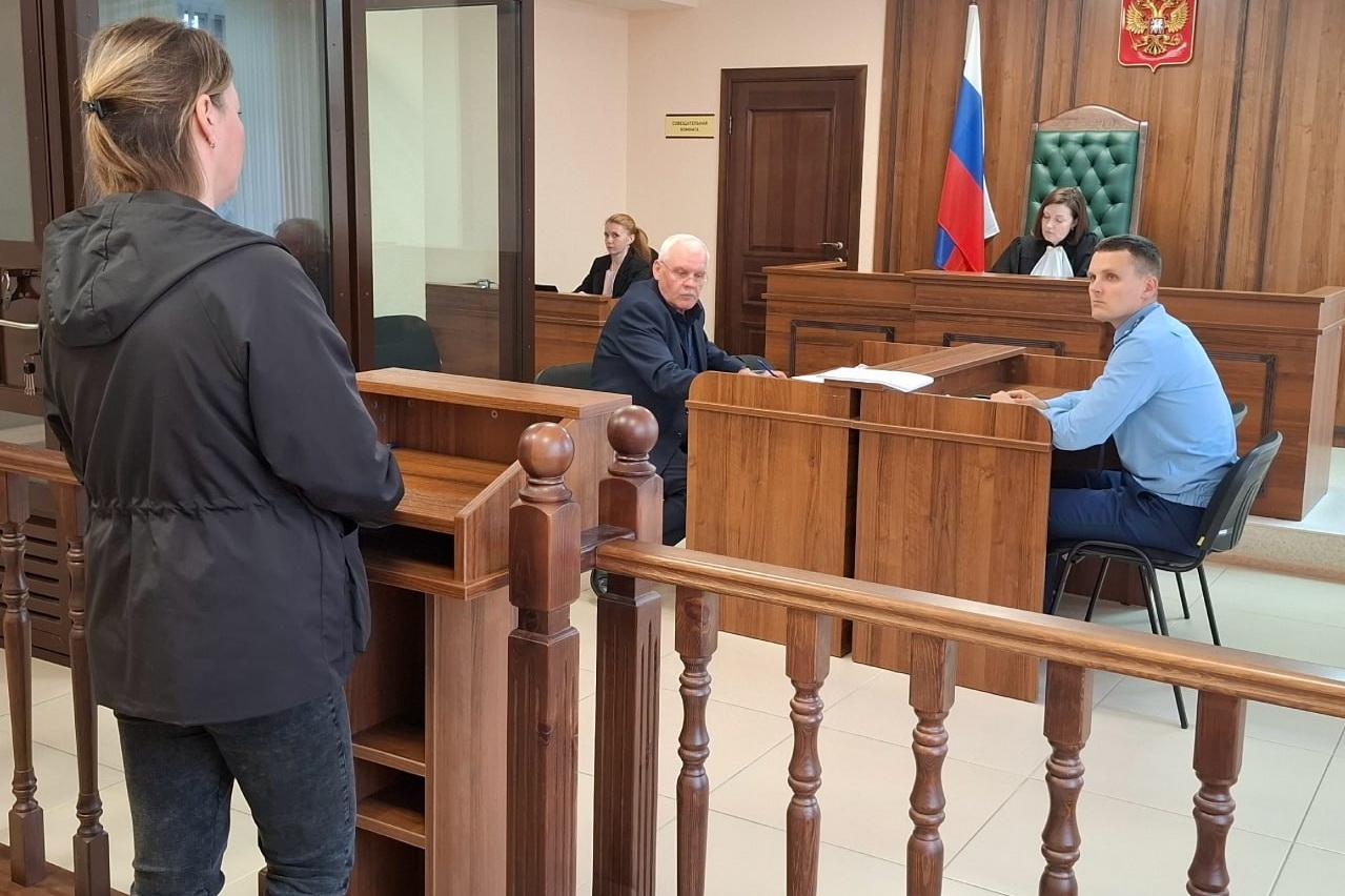 Лотерейщица из Краснотурьинска испортила более тысячи билетов в поисках выигрыша - Фото 1