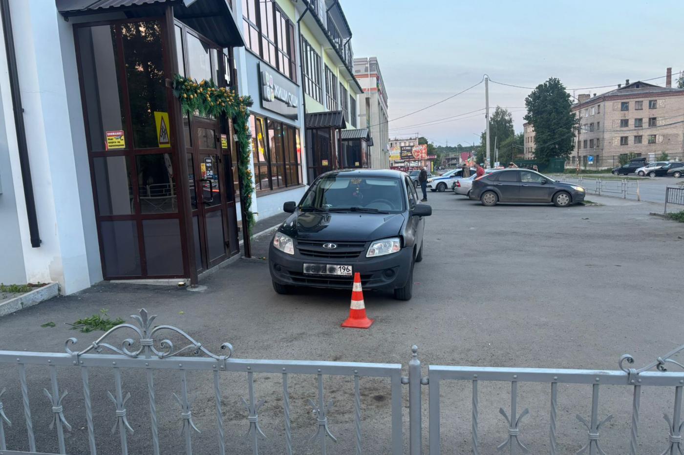 В Алапаевске 20-летний водитель «Лады» сбил подростка-велосипедиста - Фото 1