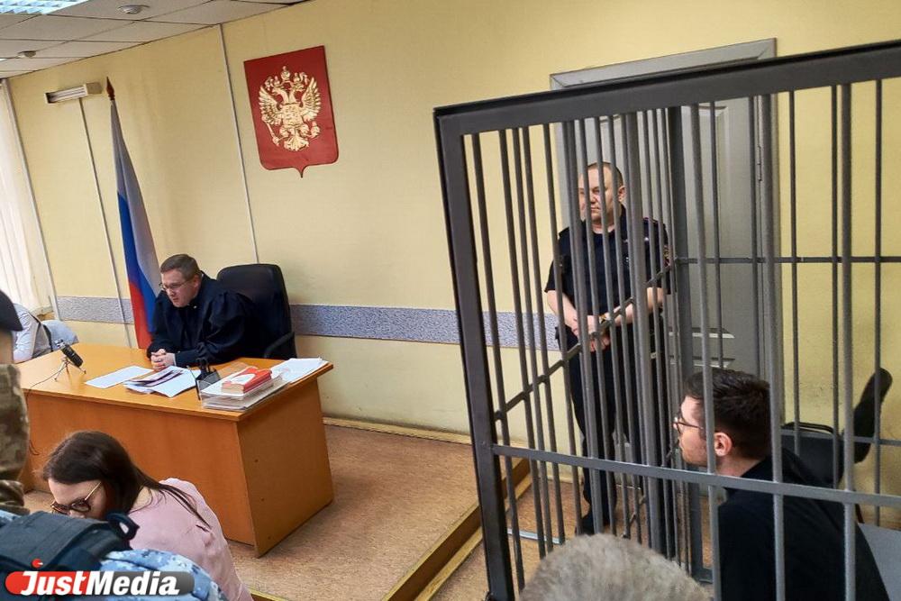 Суд назначил отправил в СИЗО редактора URA.ру Дениса Аллаярова - Фото 1