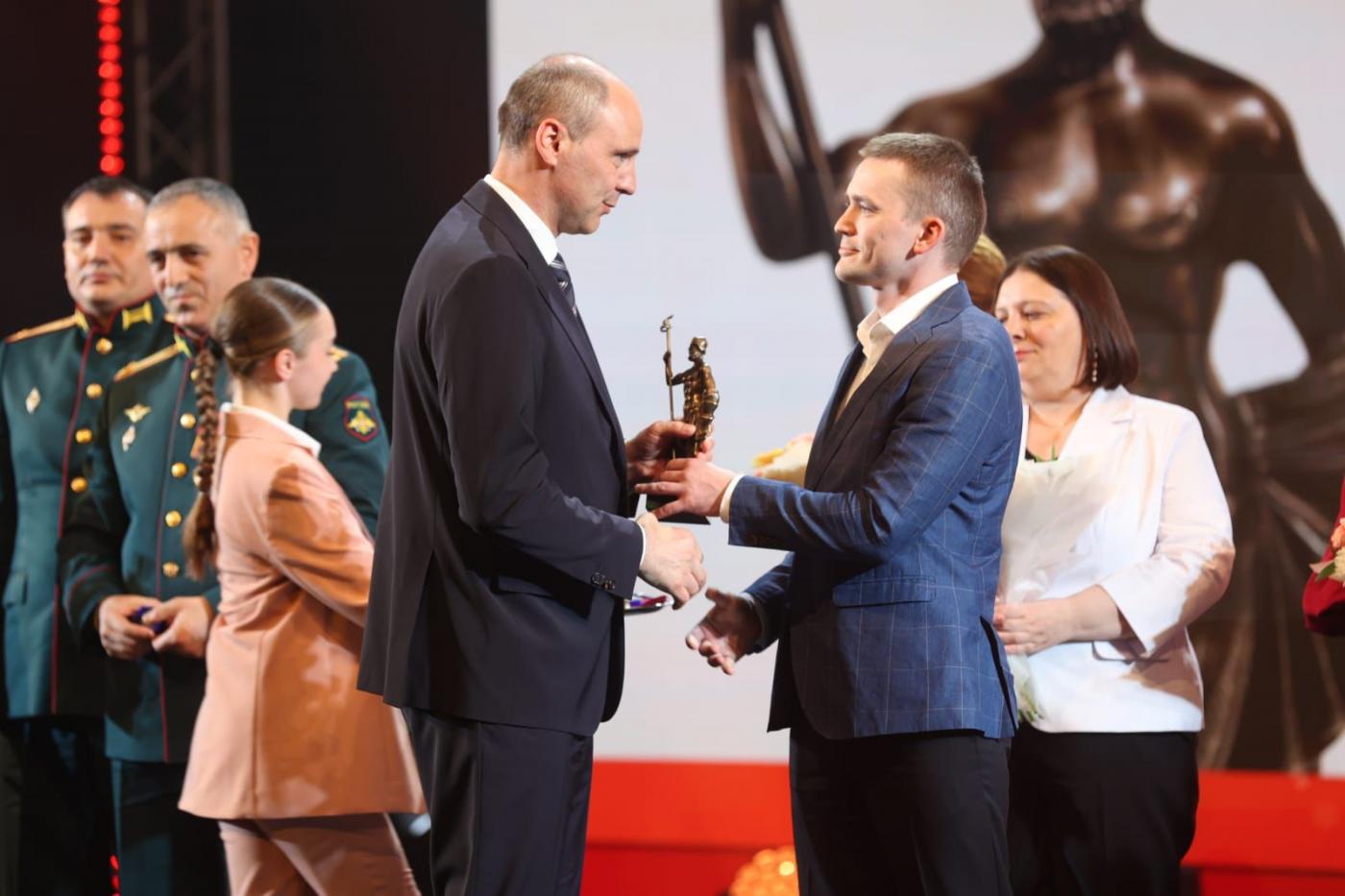 Лучшим свердловским врачам вручили премии «Медицинский Олимп» - Фото 1