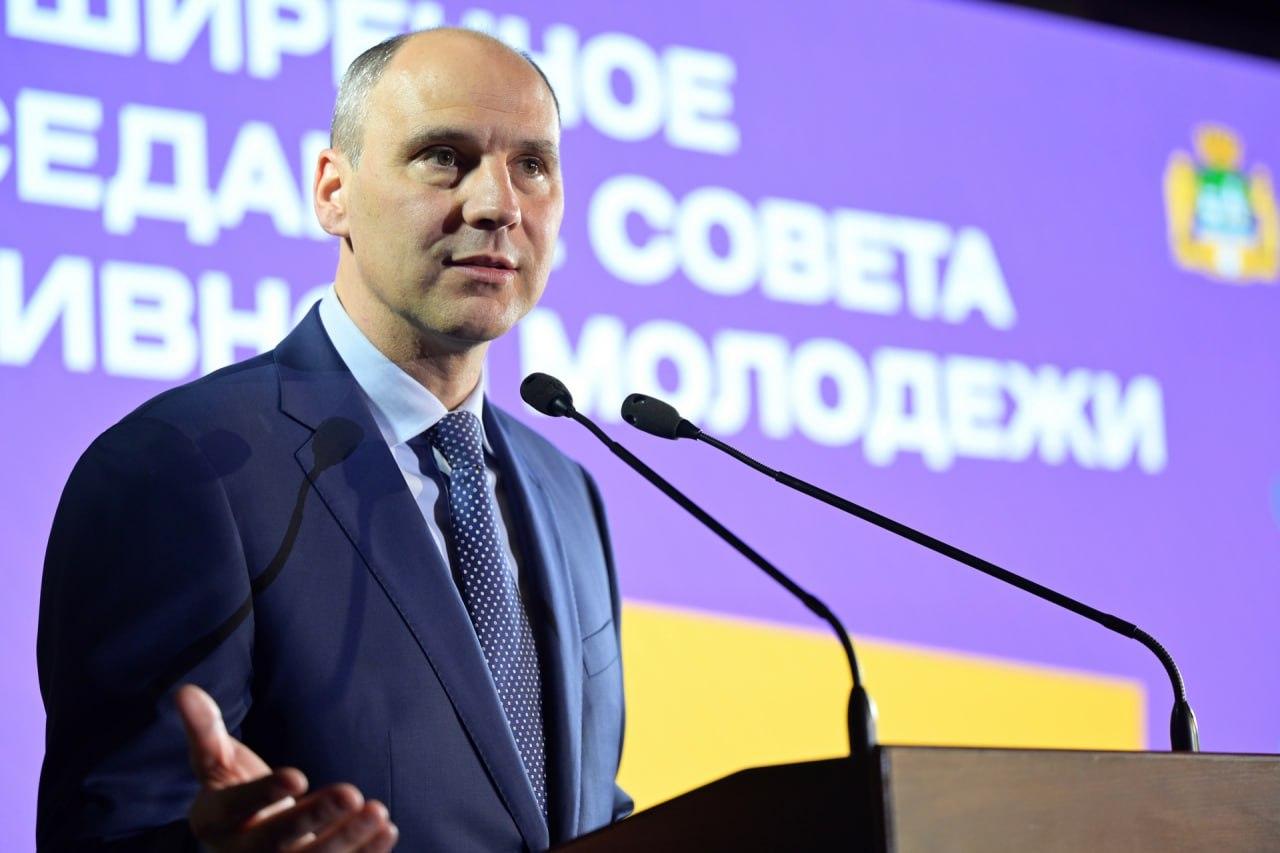 Денис Паслер: «Свердловская область — один из лидеров по подготовке кадров» - Фото 1