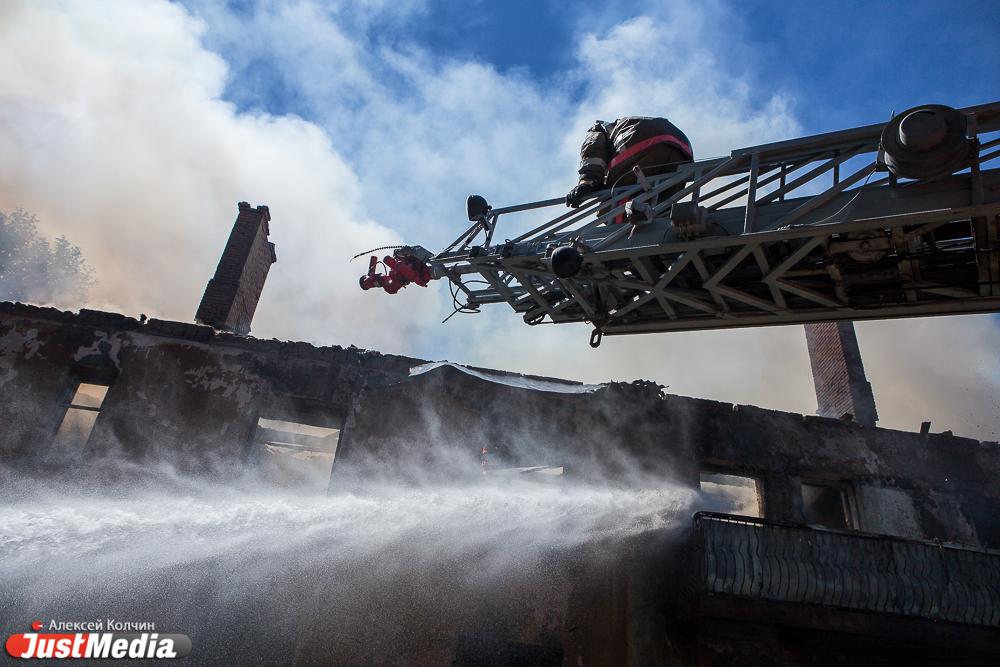 Три человека погибли в результате атаки БПЛА на завод «Купол» в Ижевске - Фото 1