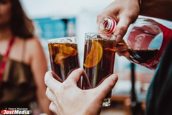 В США 105-летняя женщина отметила свой день рождения игрой в стрип-покер - Фото 1