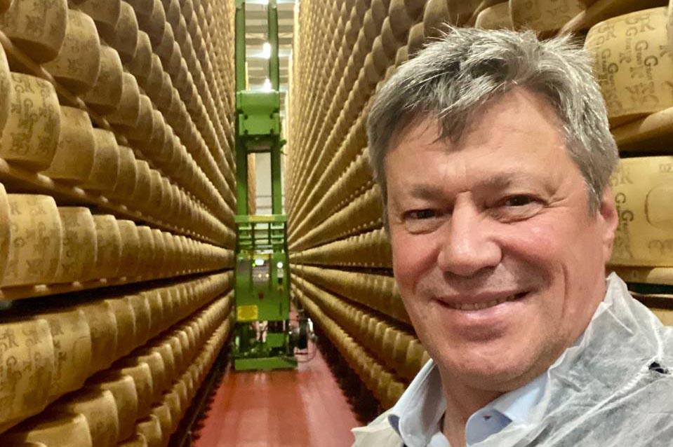 Андрей Ветлужских принял участие в заседании общественного совета УФНС региона, которое прошло на сыроварне - Фото 1