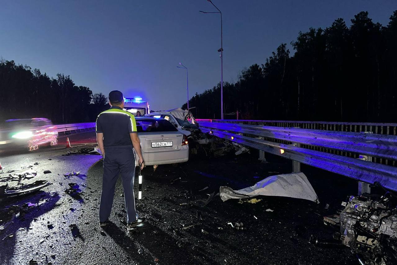 Под Верхней Пышмой погиб водитель легковушки, спровоцировавший массовое ДТП - Фото 1