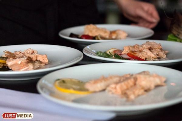 Во Франции рестораны пустеют из-за высоких цен - Фото 1