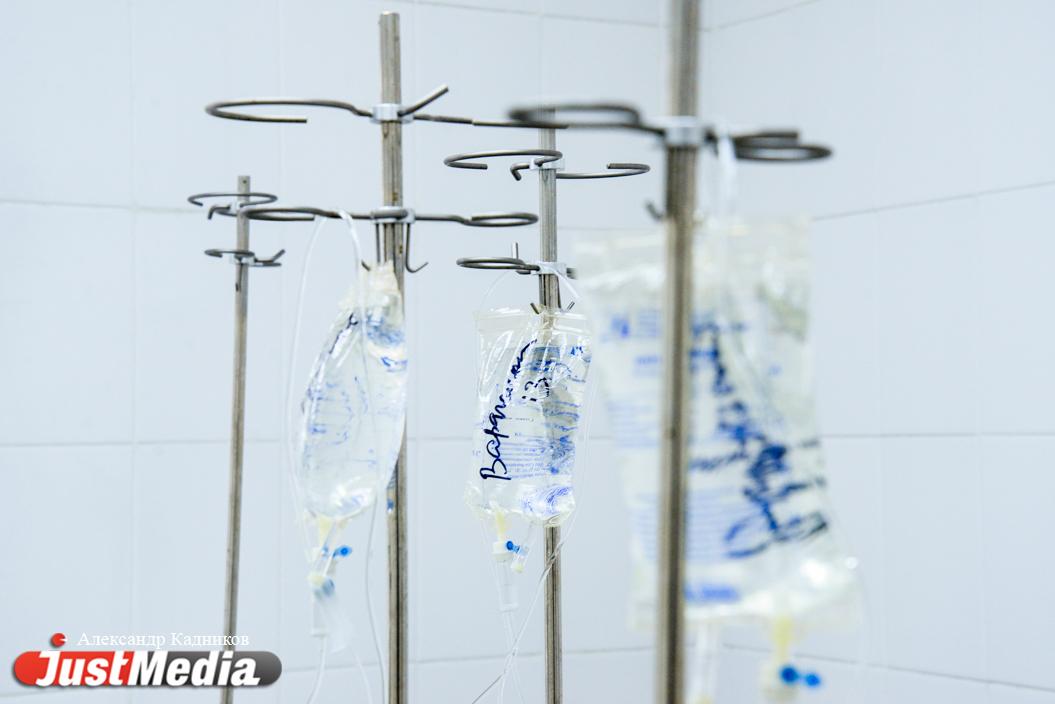 Пешеход, попавший под колеса BMW в Академическом, скончался в больнице - Фото 1