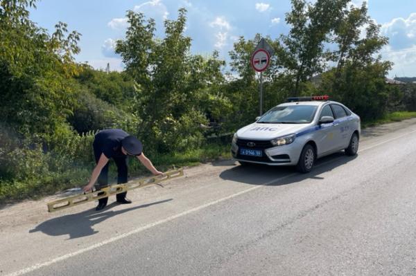 Годовалая девочка пострадала в столкновении двух автомобилей в Талице - Фото 1