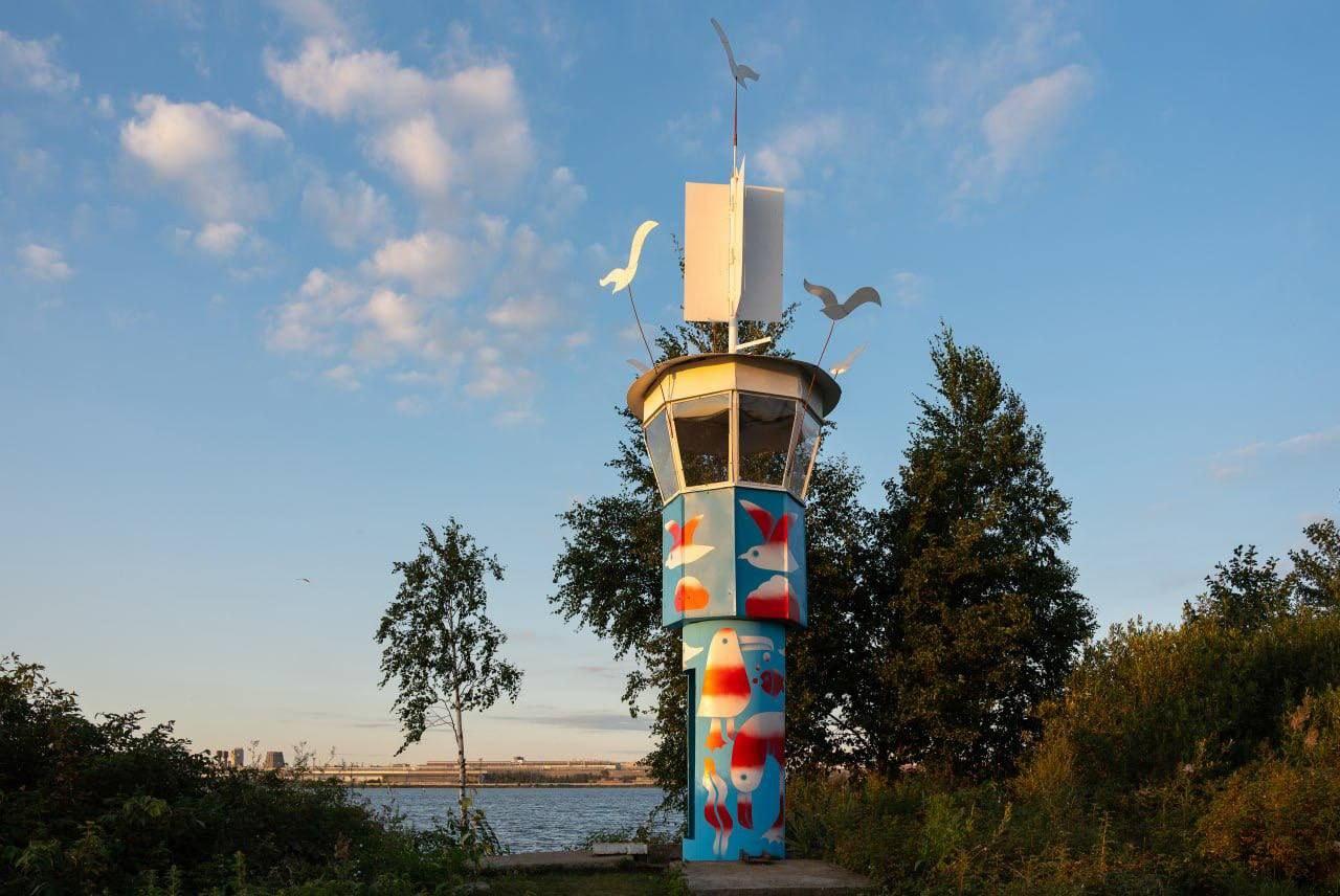 В Екатеринбурге зажгли маяк «Каравеллы» - Фото 1