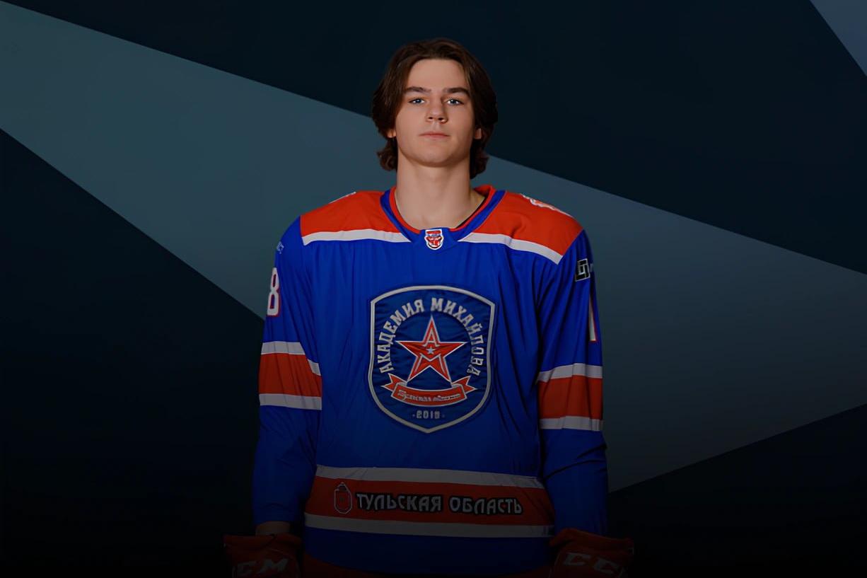 Сын Дениса Паслера вернулся из США, чтобы играть в хоккей в России - Фото 1