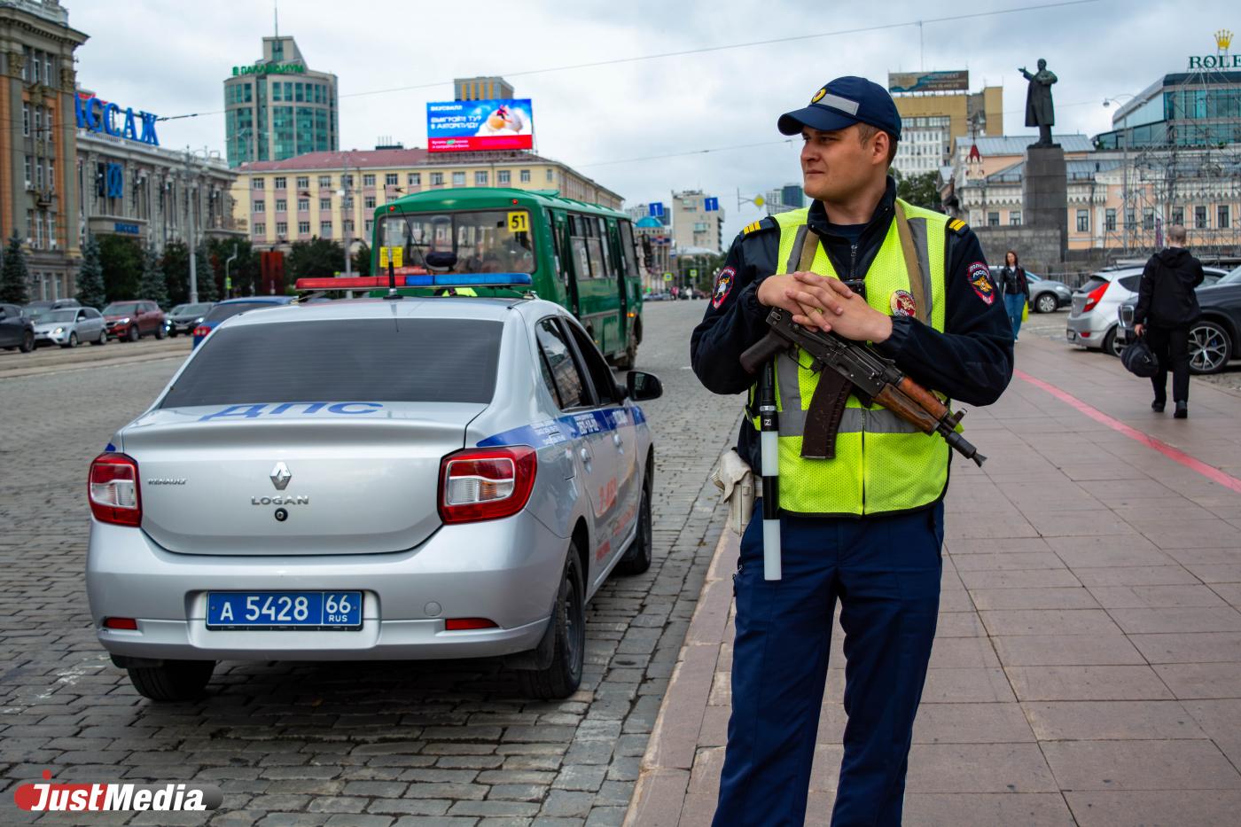 Уралец с тремя сотнями неоплаченных штрафов попал в «паутину» - Фото 1