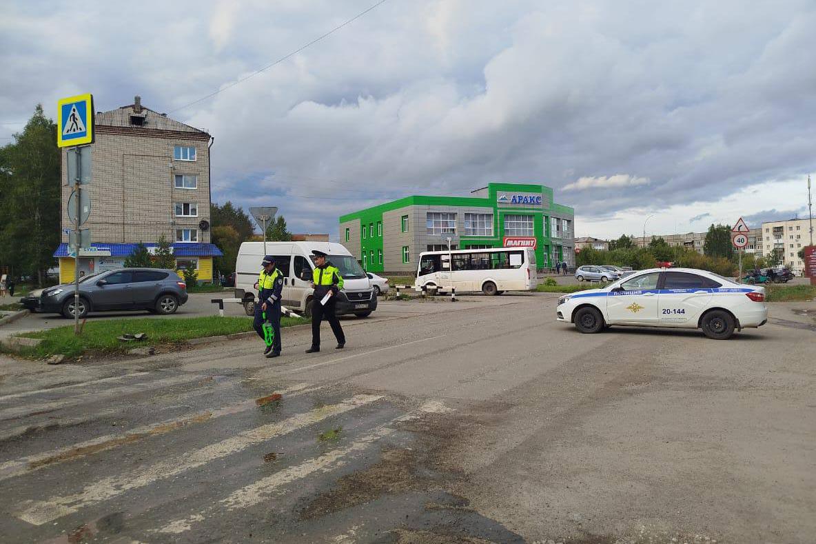 В Верхней Салде водитель иномарки насмерть сбил на «зебре» ребенка на глазах у мамы - Фото 1