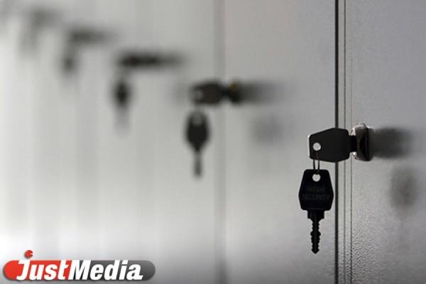 В США задержали мужчину, незаконно обустроившего жилье в подвале чужого дома - Фото 1