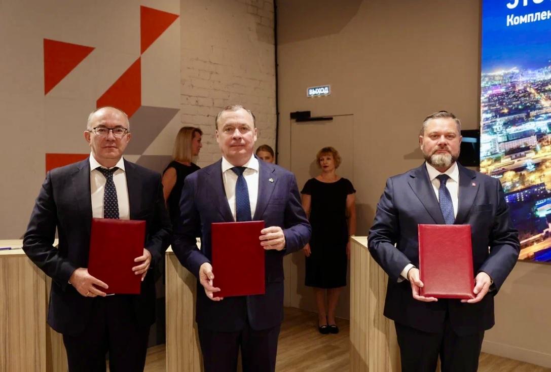 «Россети Урал» и администрация Екатеринбурга подписали соглашение о развитии системы уличного освещения - Фото 1