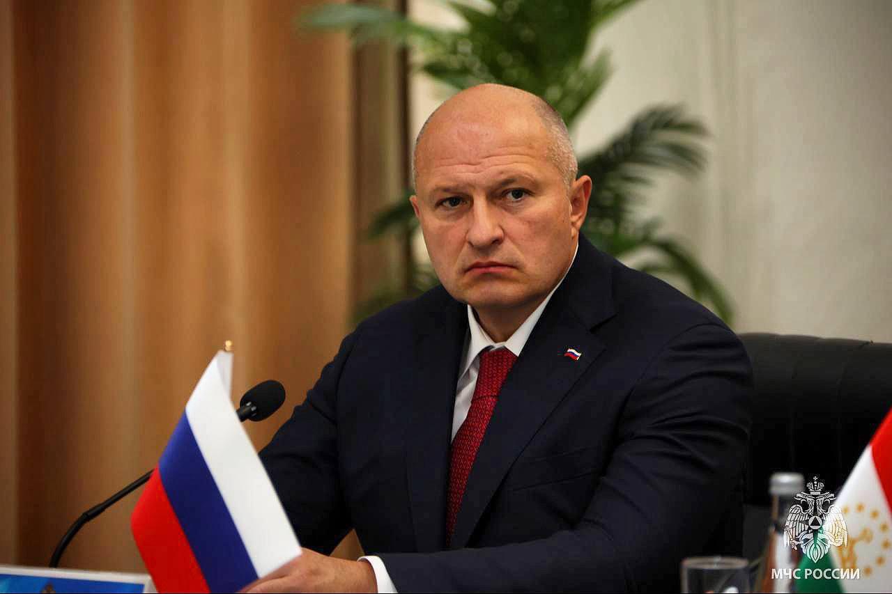 Глава МЧС Александр Куренков прибыл в Екатеринбург - Фото 1