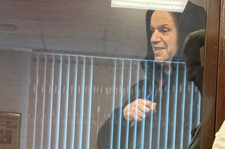 В Екатеринбурге вынесли приговор мужчине за госизмену и подготовку террористического акта - Фото 1