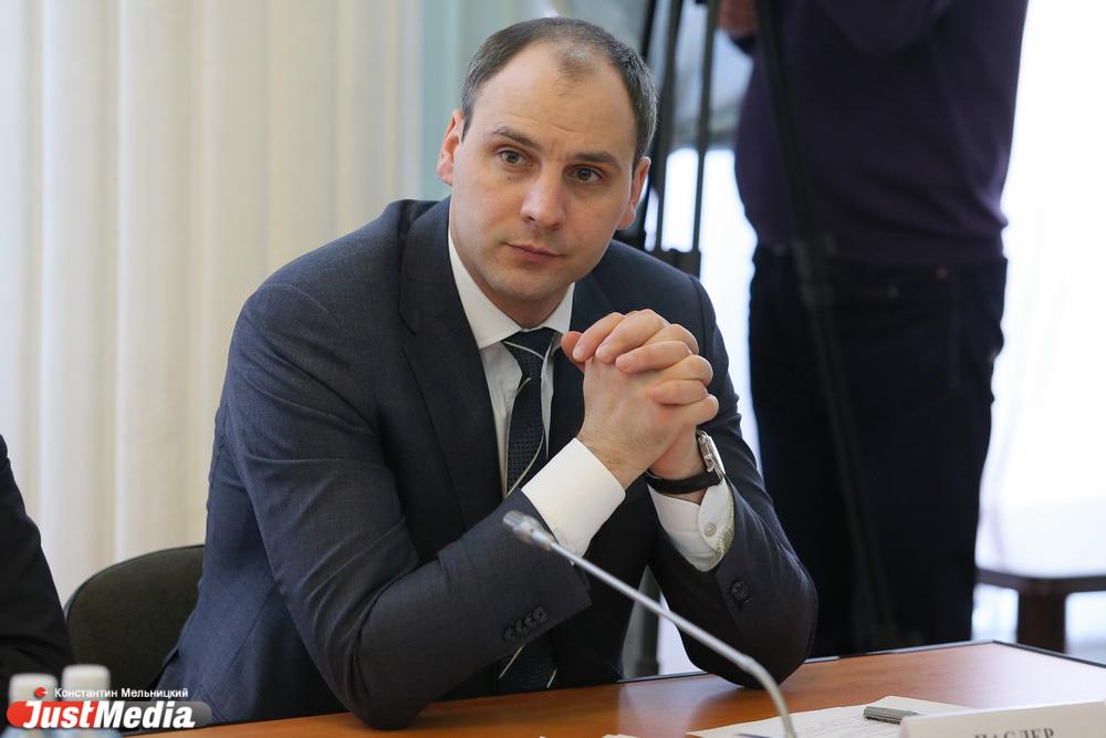 Денис Паслер распределил кто кого будет замещать в его правительстве - Фото 1