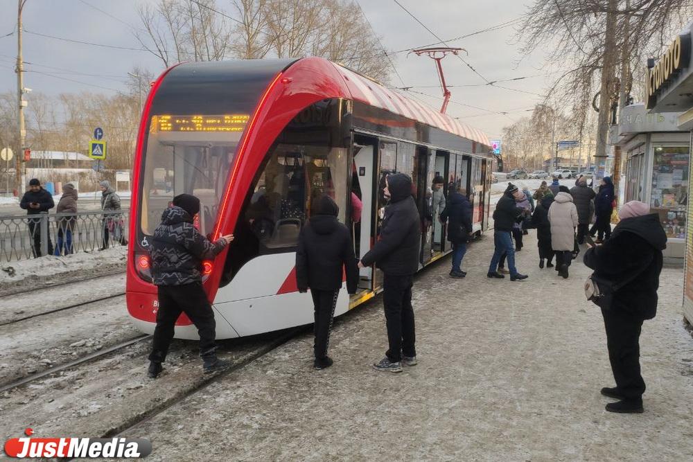 Мэрия Екатеринбурга обратилась в полицию с просьбой обуздать юных зацеперов - Фото 1