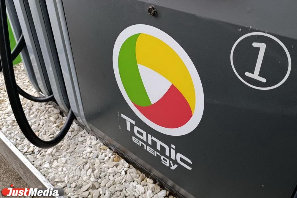 Украинские вбросы. ФСБ прокомментировала информацию о топливном кризисе в Свердловской области - Фото 1