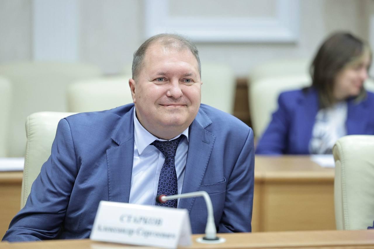 Комитет свердловского Заксобрания согласовал кандидатуру Александра Старкова на пост министра финансов - Фото 1