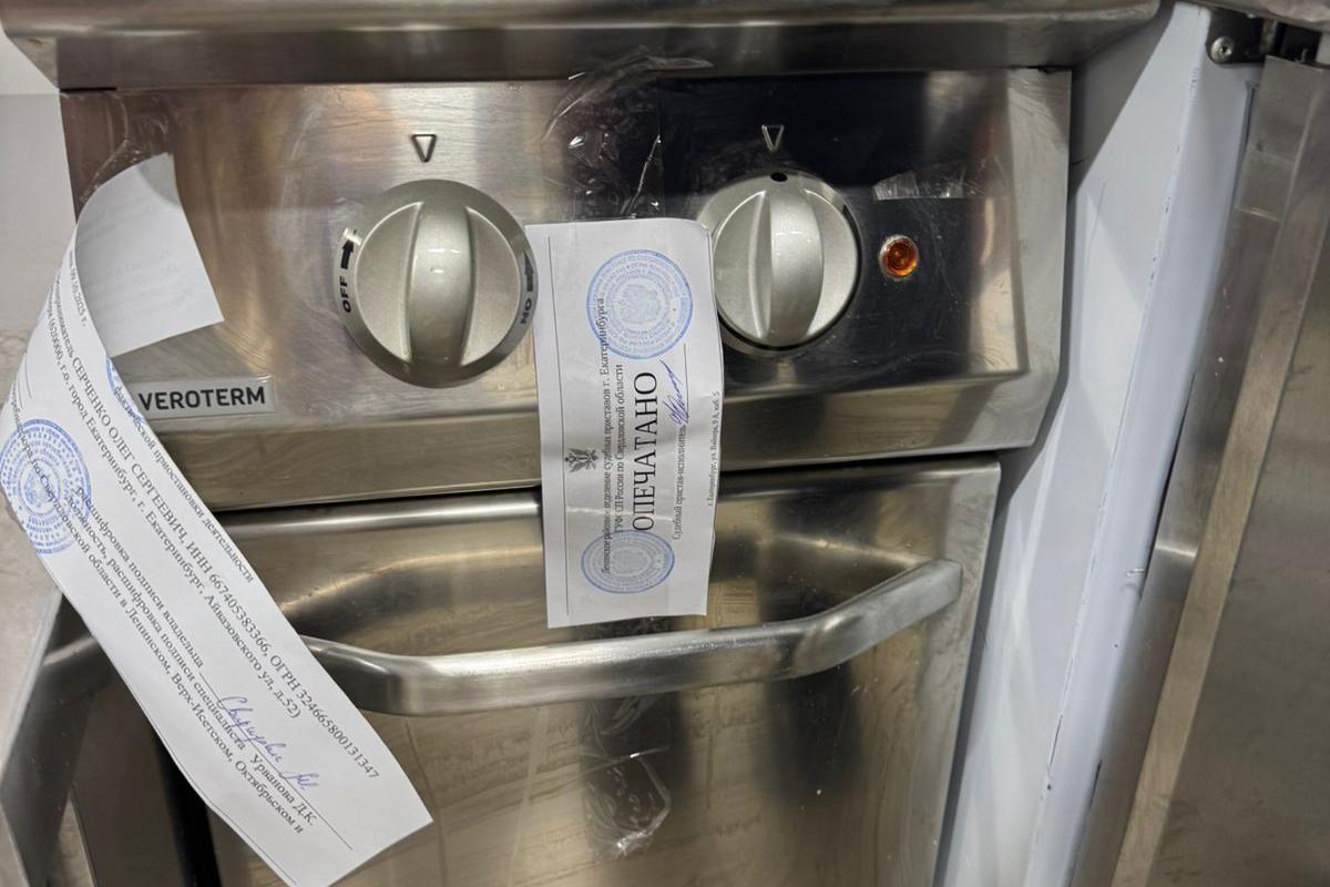 В Екатеринбурге временно закрыли кафе-пекарню «Поль Бейкери» на Айвазовского - Фото 1