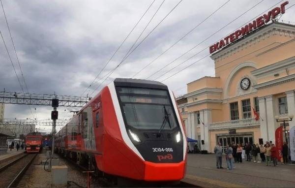 Более 200 тысяч пассажиров перевез «Финист» Екатеринбург – Нижняя Тура за первый год курсирования - Фото 1