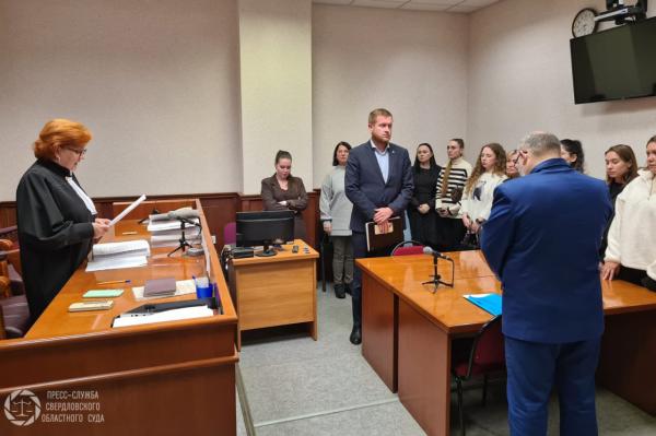 Облсуд оставил Екатерину Уланову, обвиняемую в мошенничестве, в СИЗО  - Фото 1