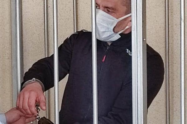 К пожизненному приговорили жителя Нижнего Тагила, убившего и изнасиловавшего 11-летнюю