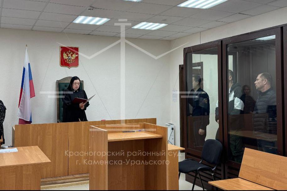 В Каменске‑Уральском осудили двоих мужчин, напавших на 88‑летнего дедушку - Фото 1