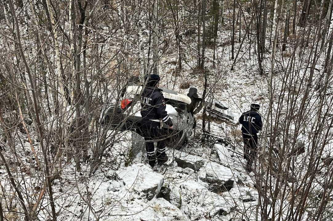 В Верхней Пышме водитель Kia улетел вместе с 14-летней дочкой в овраг - Фото 1
