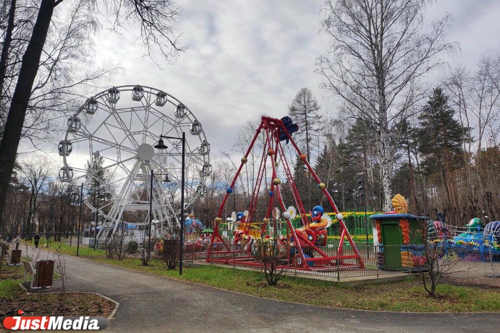 В ближайшие две недели будут принимать работы по реконструкции летнего парка «Уралмаш» - Фото 1