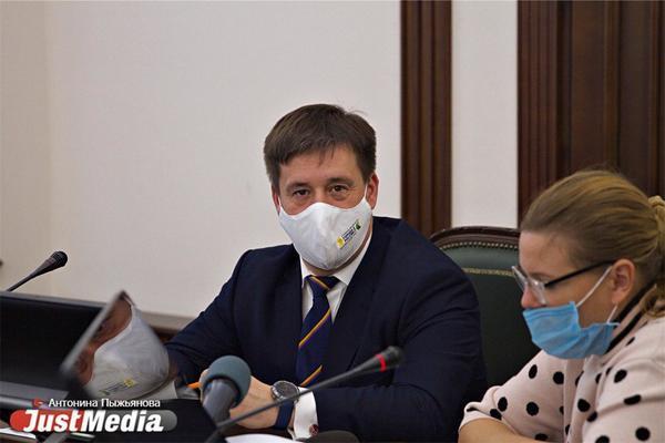 Дело не в благосостоянии. Директор департамента экономики Екатеринбурга Александр Прядеин назвал причину низкой рождаемости - Фото 1