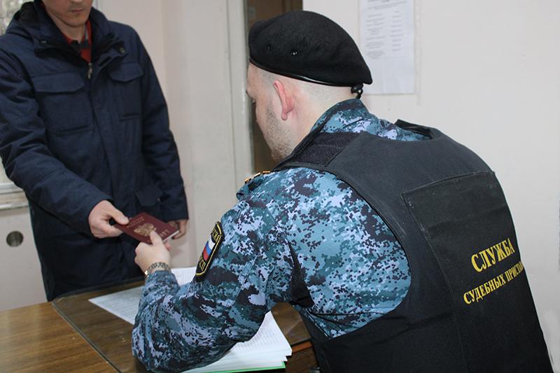 В Краснотурьинске, чтобы не получить уголовку, отец выплатил сыну по алиментам более 800 тысяч рублей - Фото 1