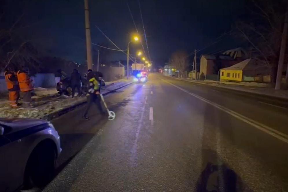 В Екатеринбурге парни на «Lada» влетели в опору ЛЭП, и один из них погиб - Фото 1