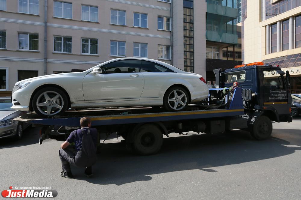 В каких случаях нужна эвакуация автомобиля: полный обзор ситуаций - Фото 1