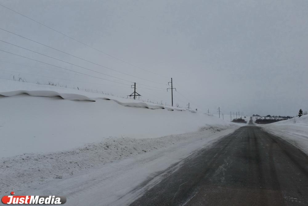 ГИБДД перекрыла 60-километровый участок Пермского тракта - Фото 1
