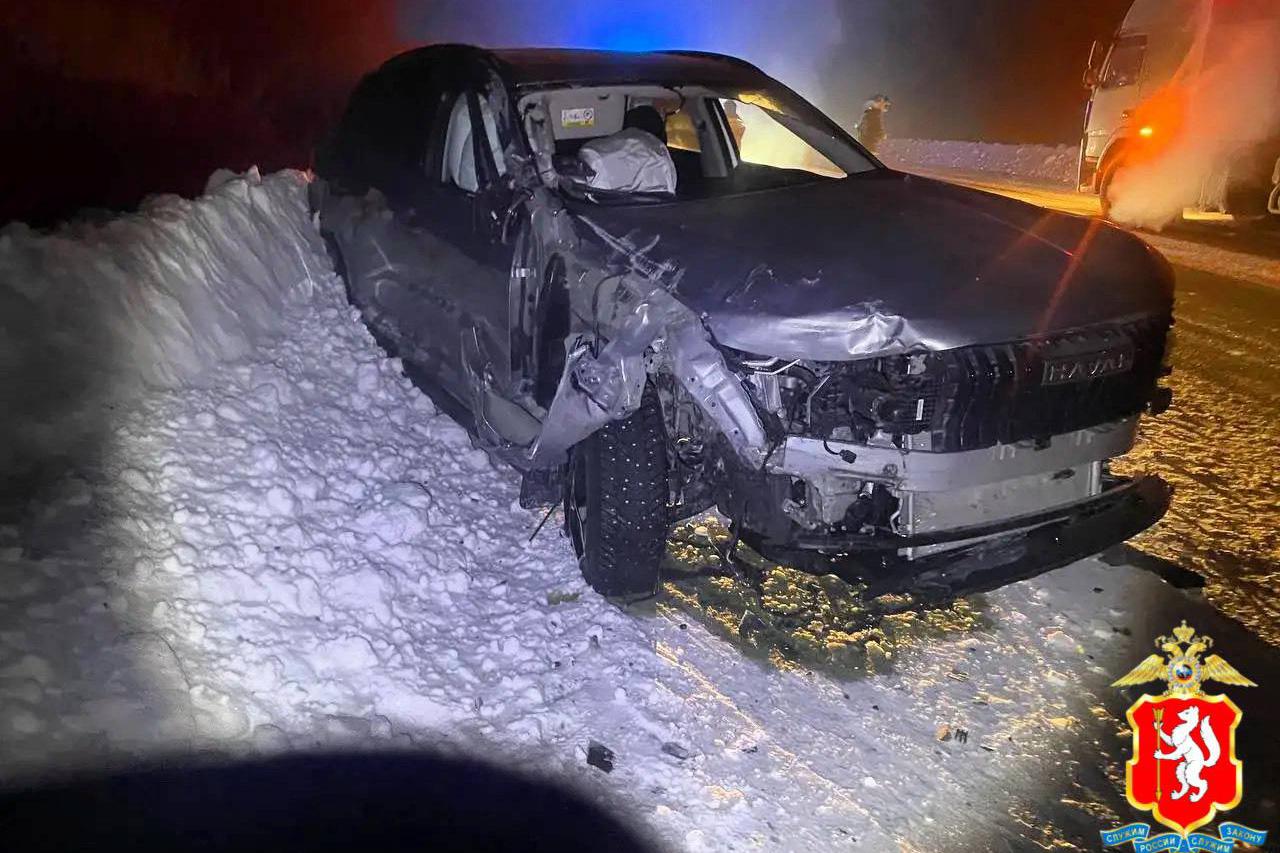 На Серовском тракте пьяный водитель «Haval» влетел в ехавший впереди грузовик - Фото 1