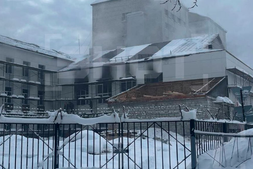 В Сыктывкаре 10 человек пострадали из-за взрыва гранаты в Центре профподготовки МВД - Фото 1