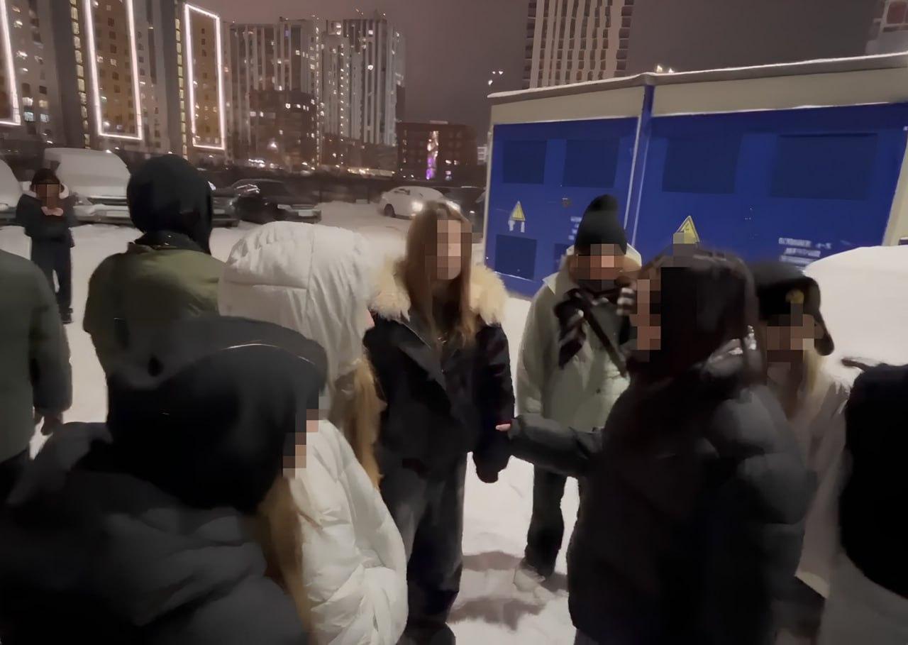 Прокуратура начала проверку после избиения толпой подростков 15-летней екатеринбурженки - Фото 1