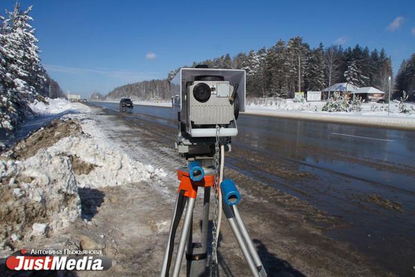Свердловская ГИБДД выписала 5 млн штрафов на 7,3 млрд рублей в 2025 году - Фото 1