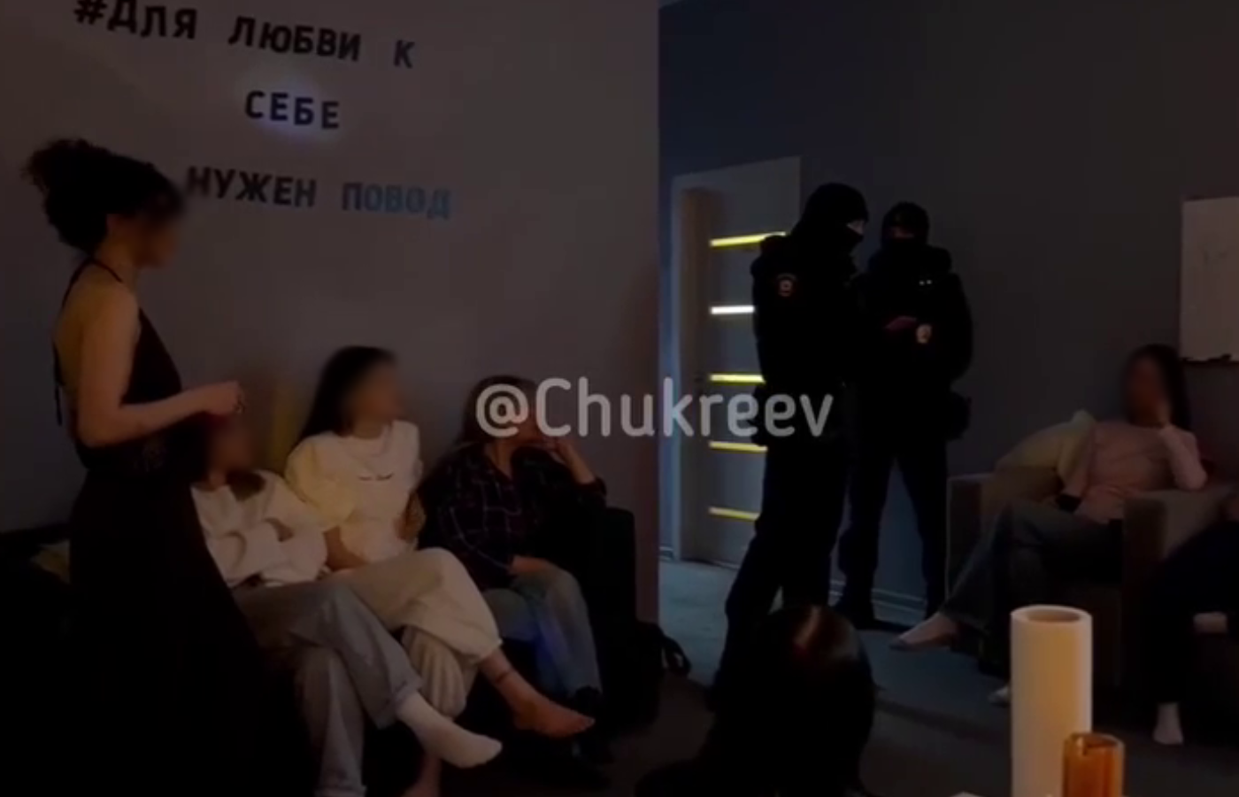 В Екатеринбурге силовики накрыли крупнейшую вебкам студию за пределами Москвы и Санкт-Петербурга - Фото 1