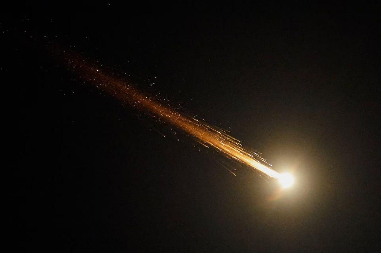 WSJ: Иран, вероятно, бережет самые мощные ракеты на крайний случай в конфликте с США - Фото 1