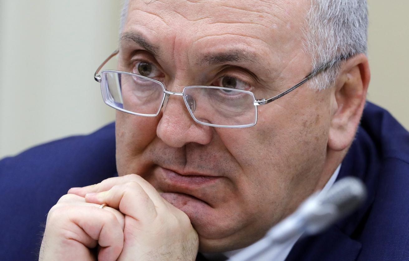 Бывшего первого замминистра обороны Руслана Цаликова обвинили в получении взяток и создании ОПГ - Фото 1