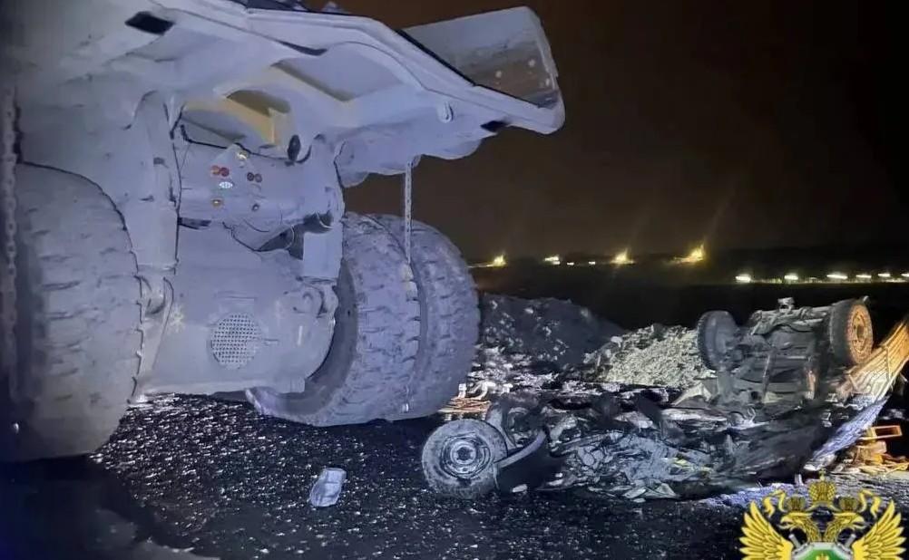 В Белгородской области самосвал раздавил УАЗ и пятерых находившихся в нем рабочих - Фото 1