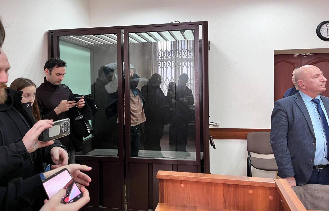 В Екатеринбурге мужчину, обвиняемого в убийстве брата, отправили в СИЗО  - Фото 1