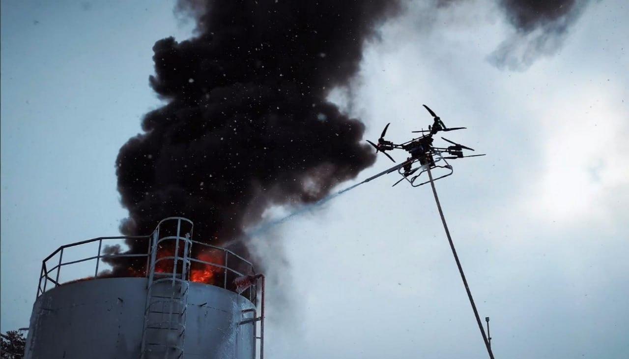 В США произошел взрыв и начался пожар на НПЗ Valero Refinery в Техасе - Фото 1