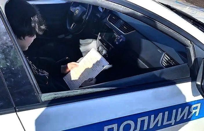 В Красноуфимске гаишники поймали подростка, который продал телефон и купил машину - Фото 1