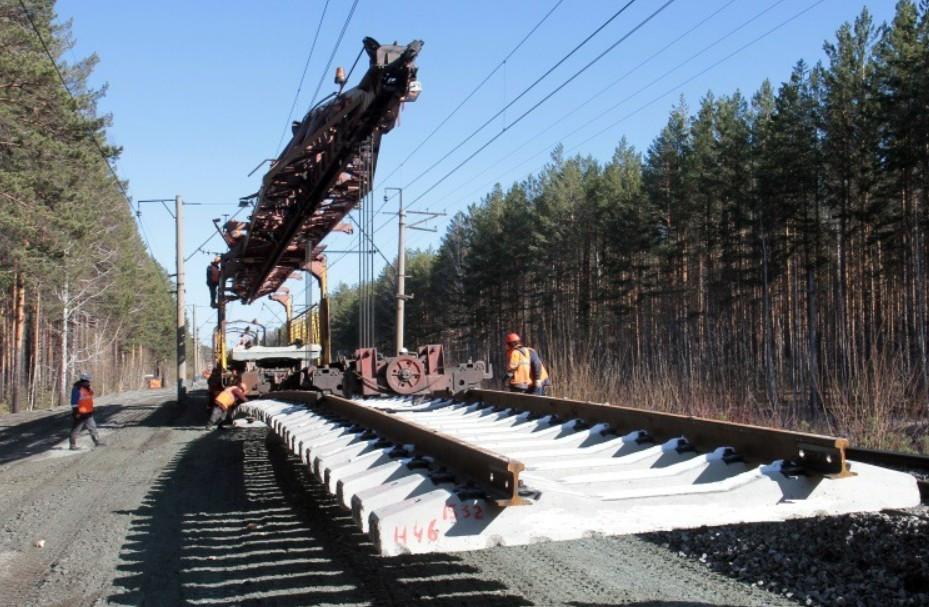 Свыше 300 км пути планирует обновить СвЖД в 2026 году - Фото 1